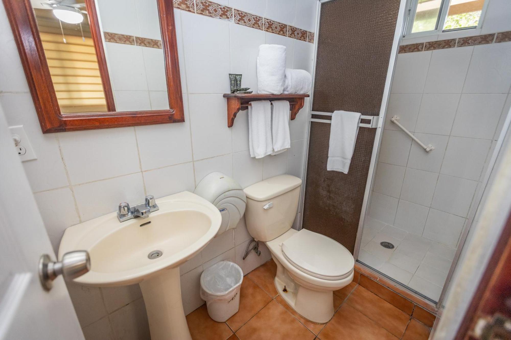 El Oasis Hotel Y Restaurante Boquete Kültér fotó