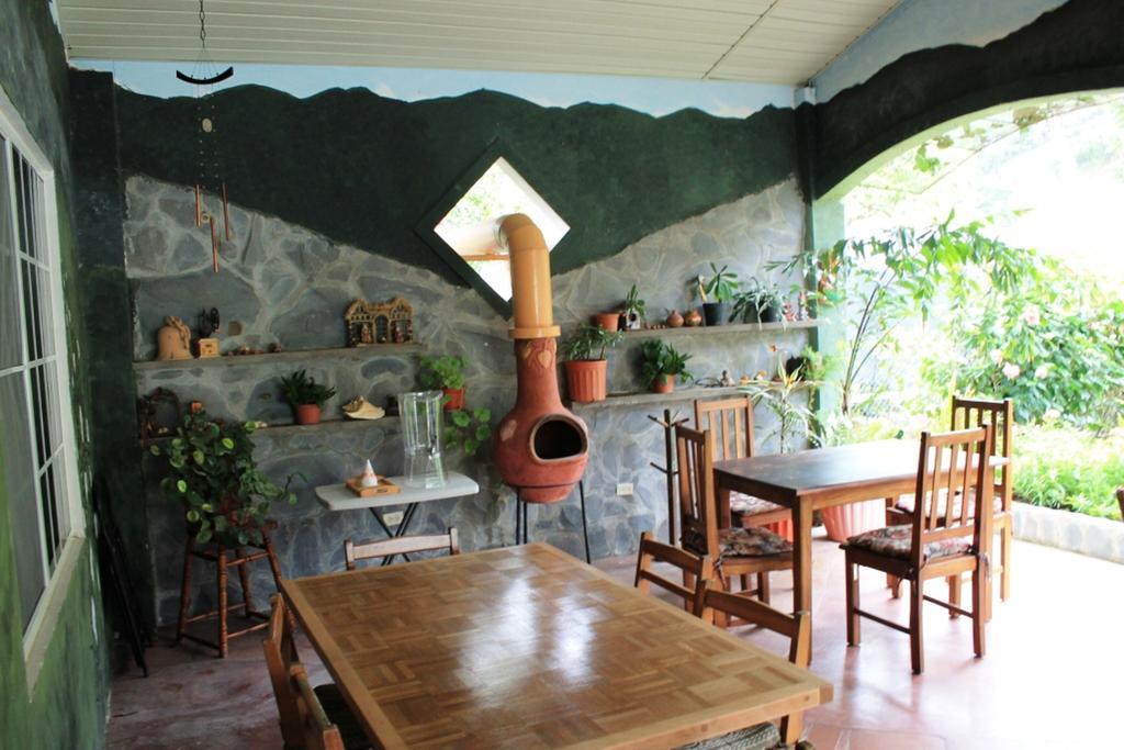 El Oasis Hotel Y Restaurante Boquete Kültér fotó