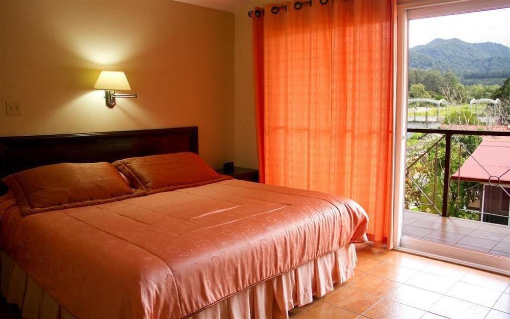El Oasis Hotel Y Restaurante Boquete Kültér fotó